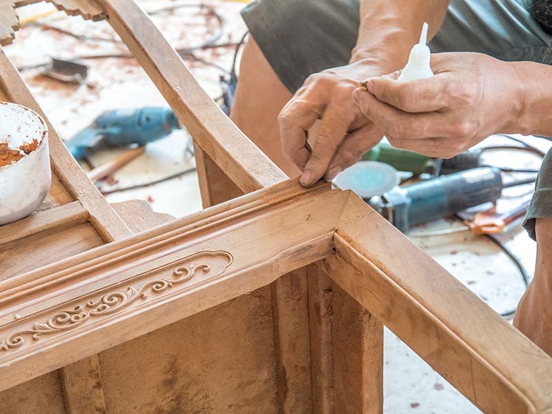 重庆旧家具翻新改色怎么做