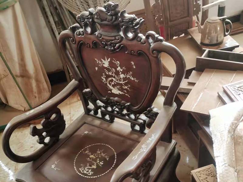 重庆旧红木家具维修